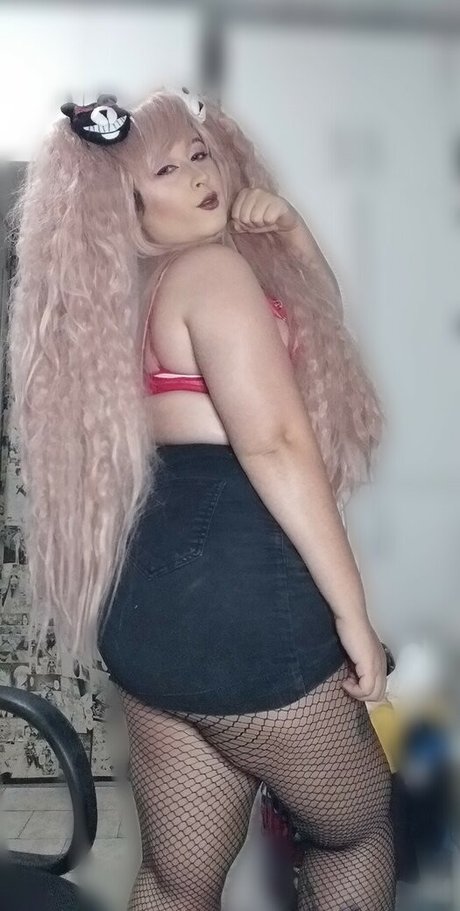 SassNessie xxx star photos