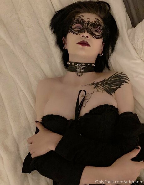 adrimom nude star archive