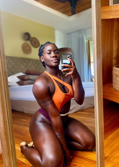 Bina colada_ nice pornstar img