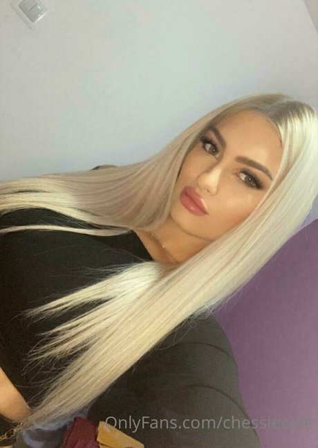 chessiecole art pornstar galleries