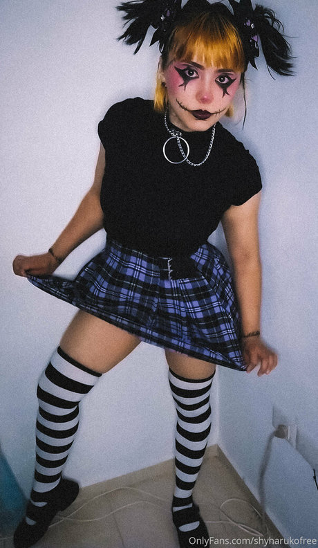 japanese schoolgirl onlyfans hd pic