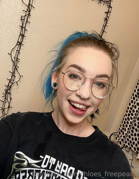 chloes freepeach high quality actress picture