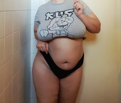 chubby cherrypie model porn pic