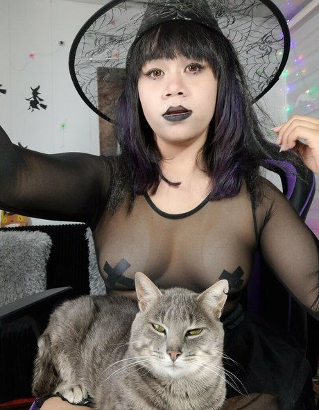 dutch onlyfans free nude image