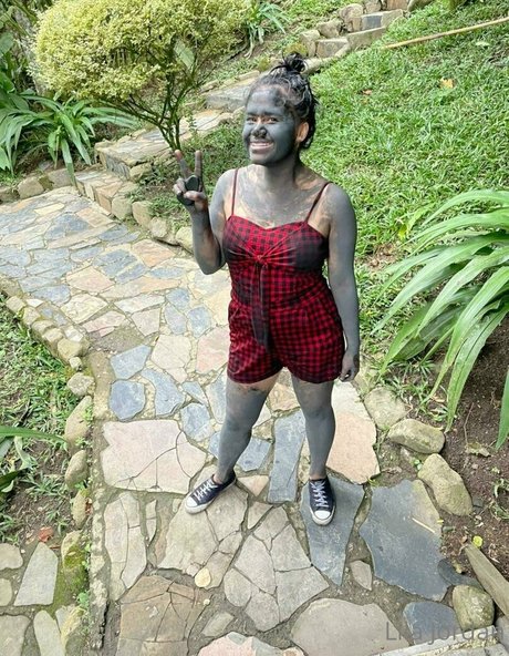 lilajordan model high quality images