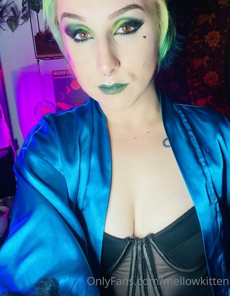 mellowkitten adult actress gallery