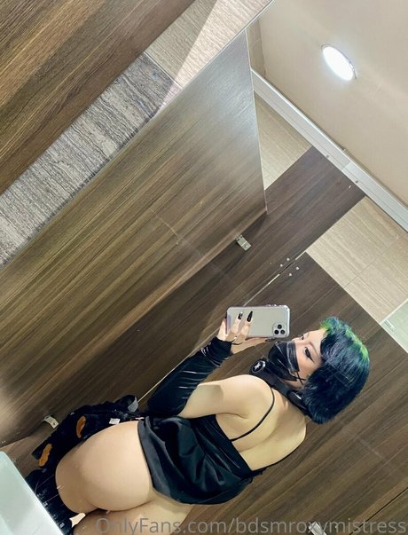 bdsmroxymistress top actress img