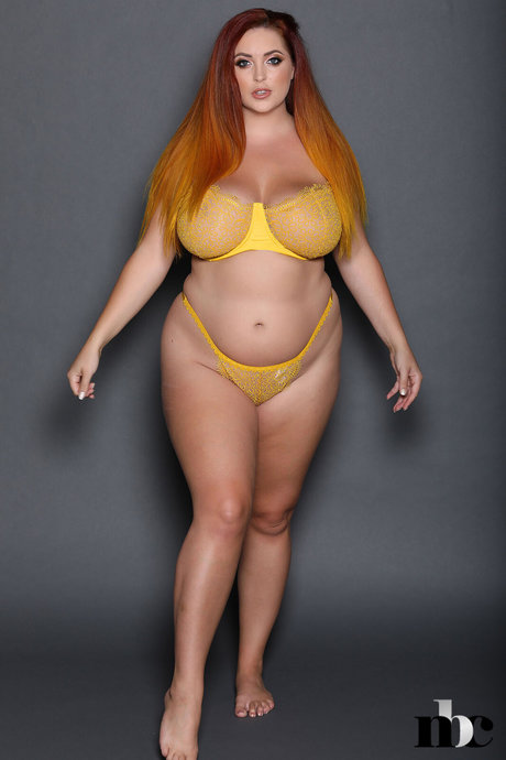 Lucy Vixen thumbnail