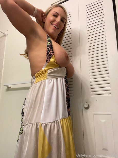 hottest girls onlyfans sexy galleries