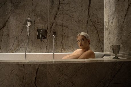 NinaPhoenix star erotic galleries