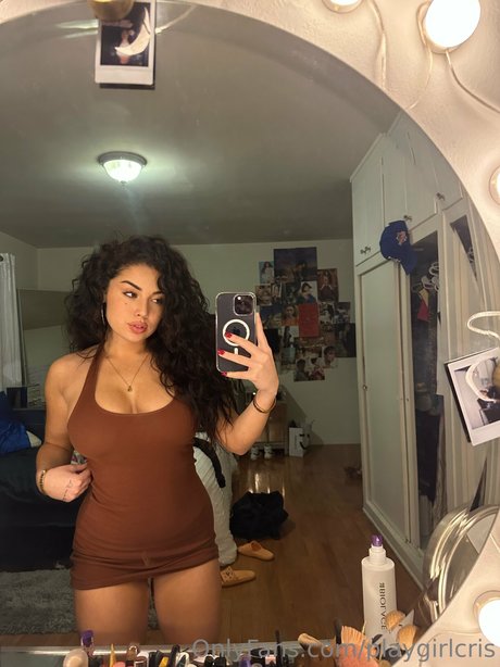 play girl cris model art img