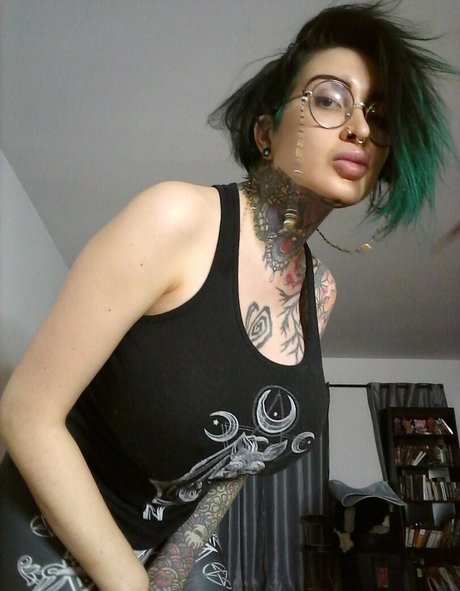 dark skin ebony onlyfans porn picture