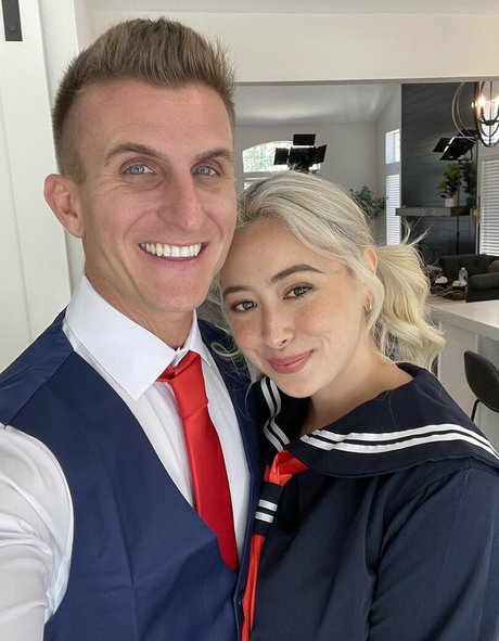 Chloe Surreal art pornstar archive