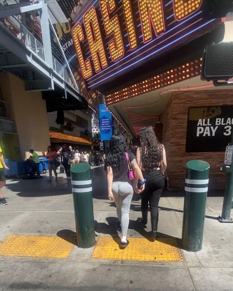 Nina Bugattii nude actress picture