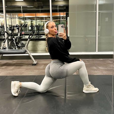 Marine Sainte perfect pornstar pic