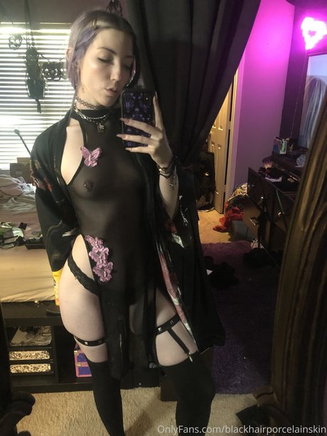 Dallee xxx model pictures