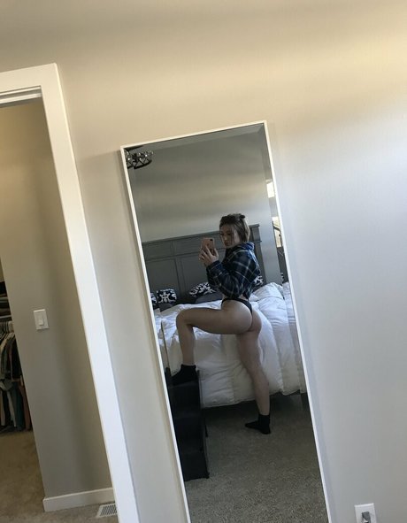 Pixie fit24 star sexy pic