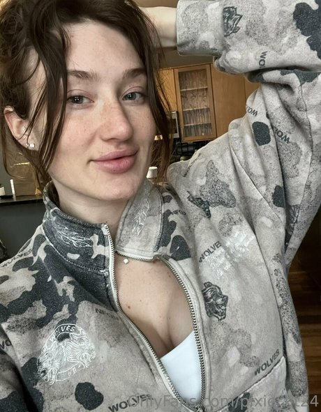 Pixie fit24 sex model archive