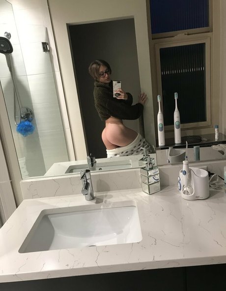 Pixie fit24 star sex photos