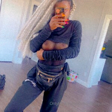 The banana queen profile pic