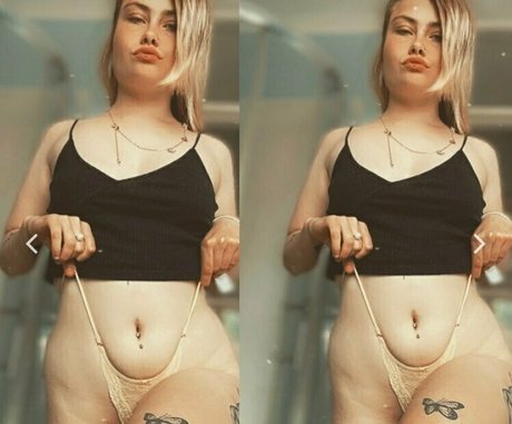 Atlantis B nudes star pictures