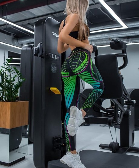 Angelie Dolly high quality star photos