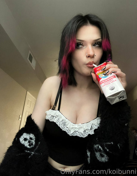 koibunni high quality model pics