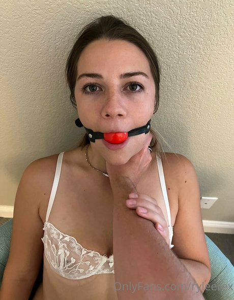 ryleerex art model picture