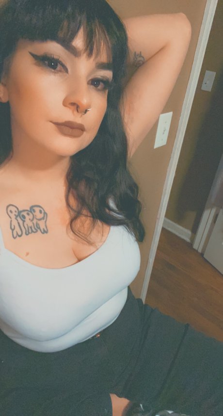 m00np0wer model erotic photo