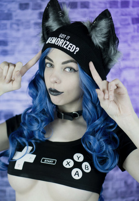 Ryuu Lavitz pornstar free pic