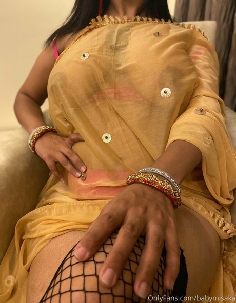 babymisaka adult model archive