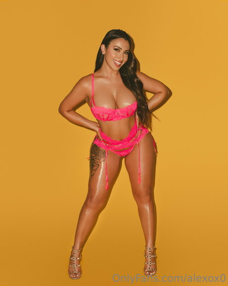 Alexox0 pornstar art galleries