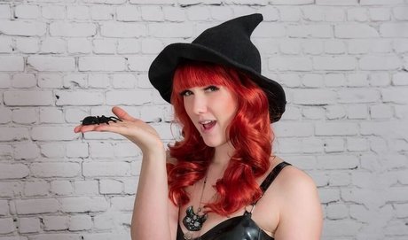 MisuEevee pretty pornstar galleries