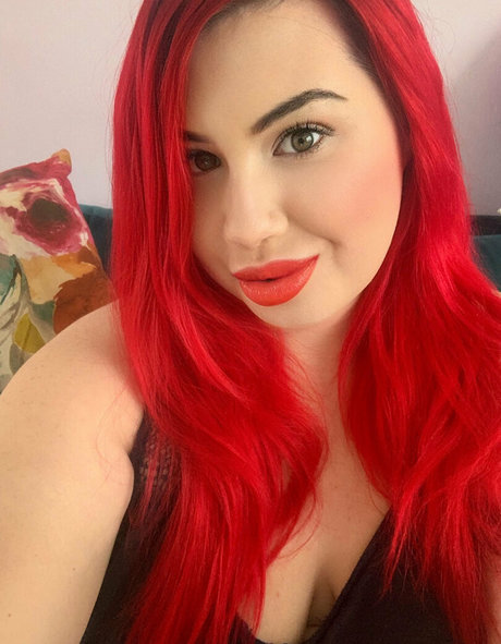 Lucy Jones perfect pornstar images