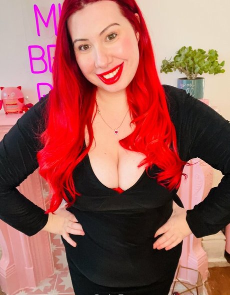 Lucy Jones actress pic