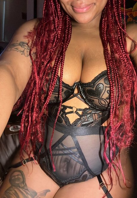 Hell0kittyevie star porn photo