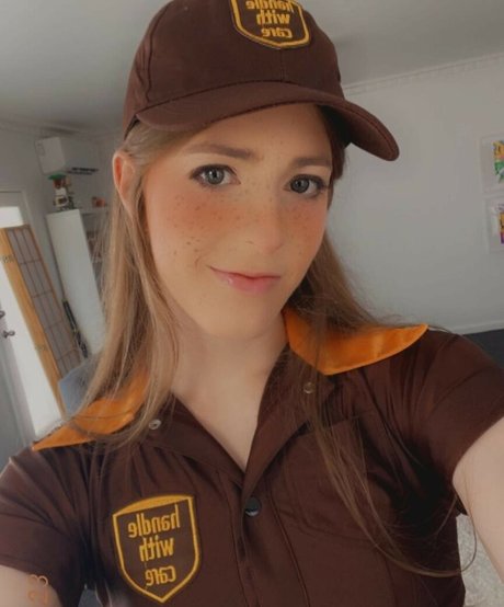 lilhyper model porn galleries