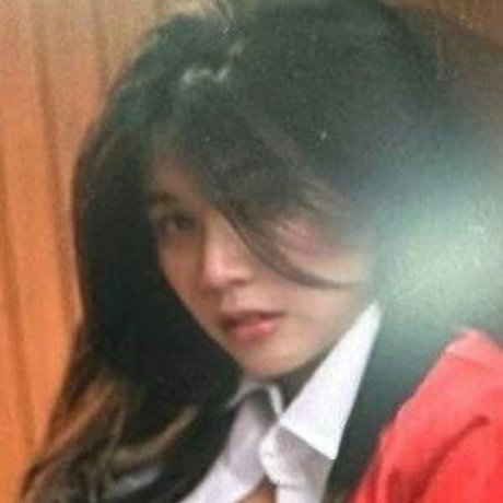 Maeylin Lin nude actress archive