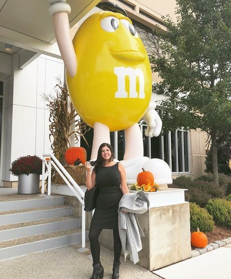 Emily H Barry star free image