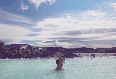 Emily H Barry sexy star gallery