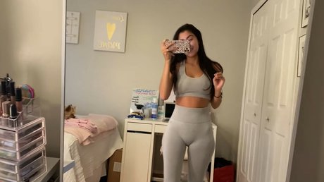 Valentina Villegas hd star photo