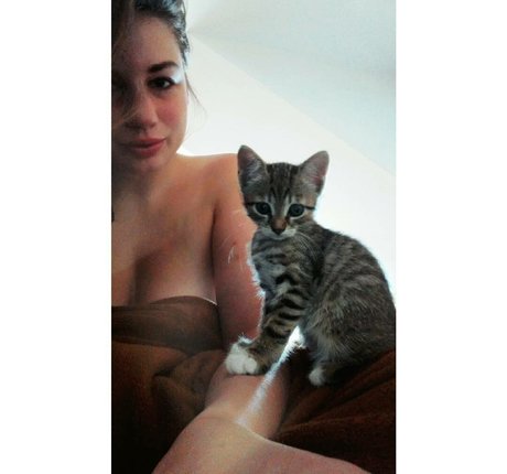 fuzyfruzsina star naked photos