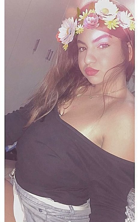 May Tehila Zafrani sexy star photo