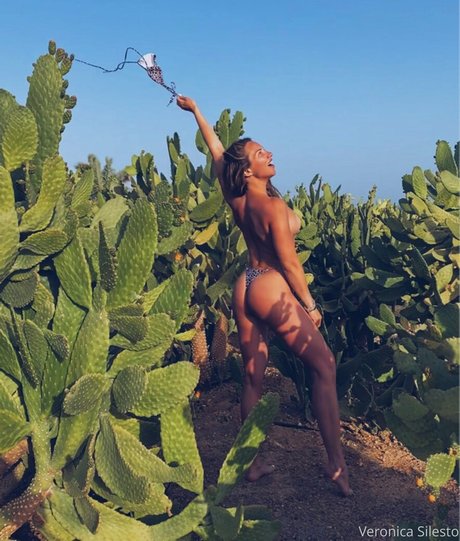 veronicasilesto erotic pornstar picture