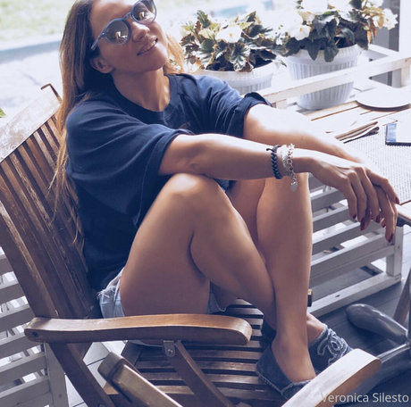 veronicasilesto pornographic model img