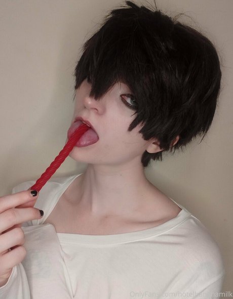 hotelbananamilk adult actress archive