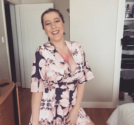 Jodie P model exclusive img