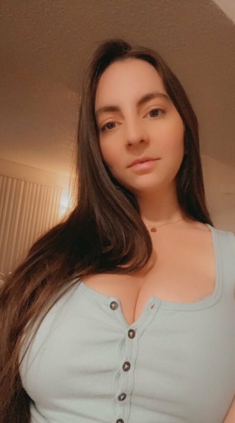 milky may pornstar top picture