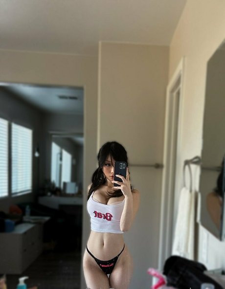 cloudrosies nude pornstar images