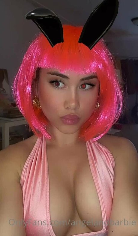 Lily Hale model art images